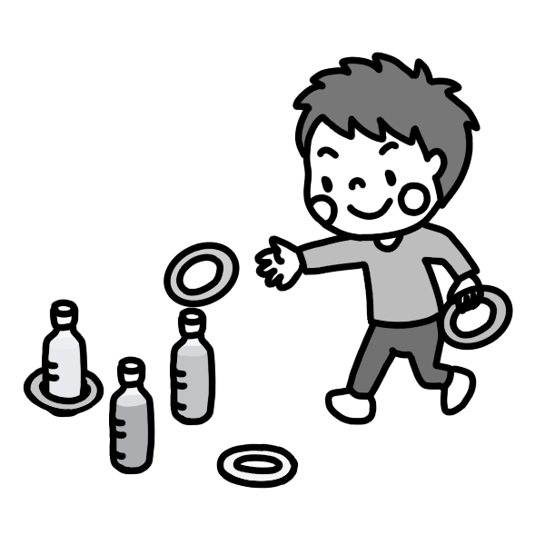 輪投げをして遊ぶ男の子のイラスト 白黒